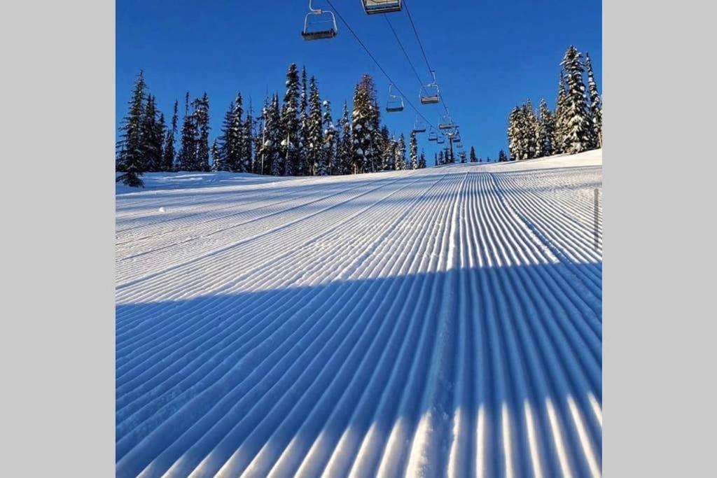 Mountain Edge Ski-In Ski-Out Condo Кимберли Экстерьер фото